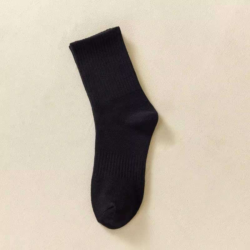 Lot de 3 Paires de Chaussettes Mi-Mollet Sport Rayées – Confort et Style Quotidien