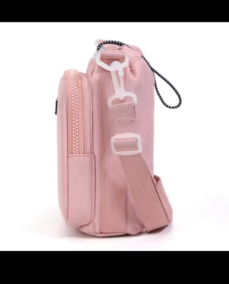 Sac Bandoulière Compact Multifonction – Style Casual et Pratique
